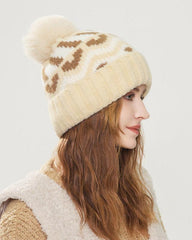 Retro color matching warm ear protection hat