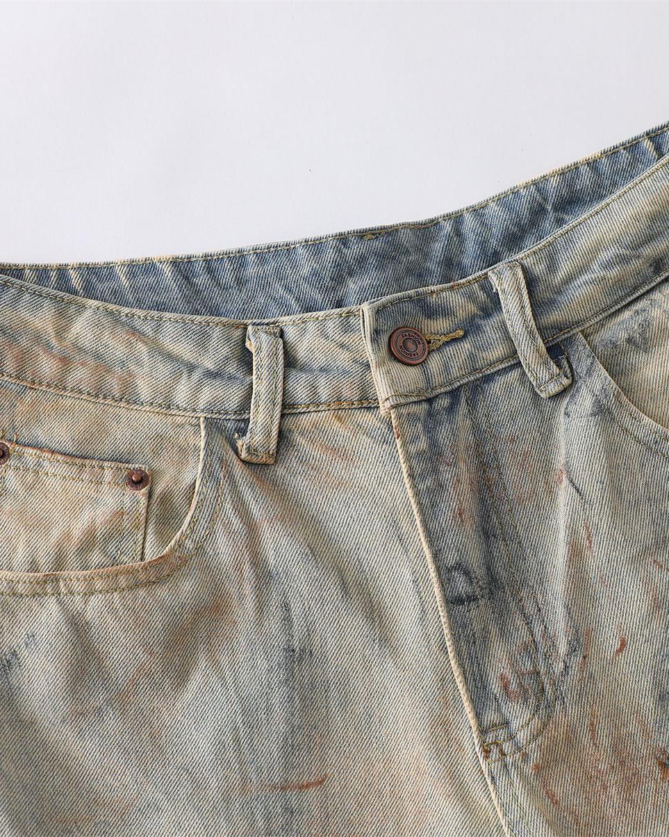 Washed distressed jeans