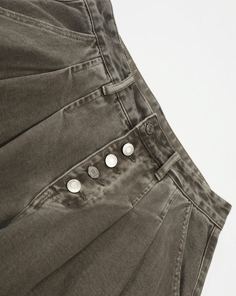 Washed distressed jeans