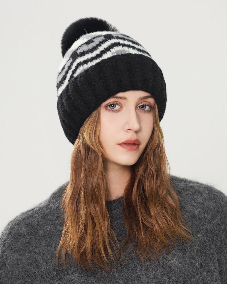 Retro color matching warm ear protection hat