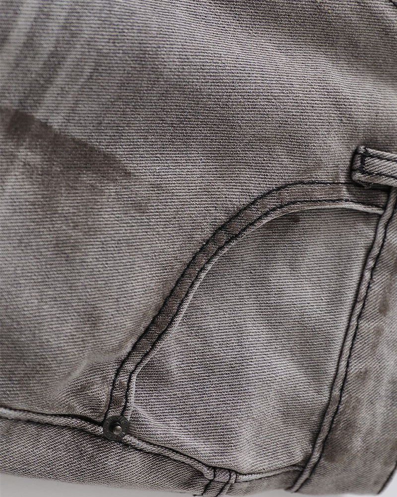 Distressed washed straight jeans