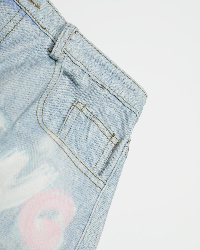 Simple washed jeans