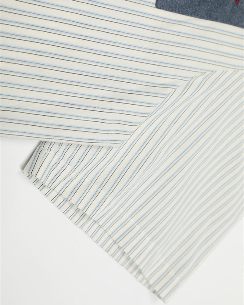 Vertical striped short-sleeved shirt