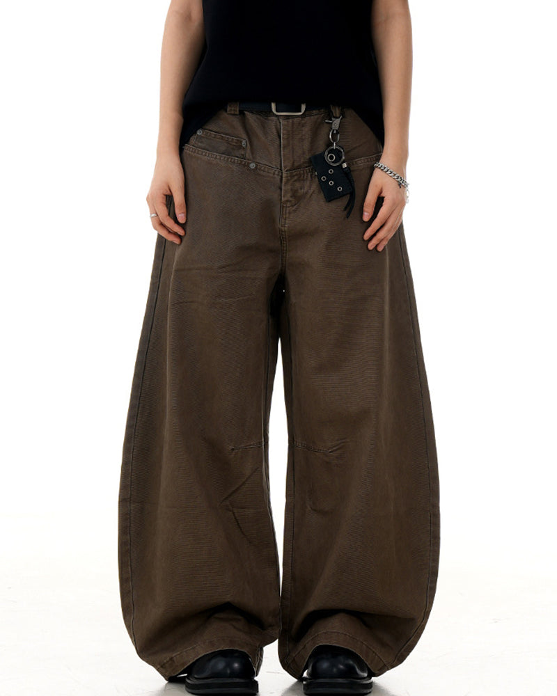 Casual distressed trousers