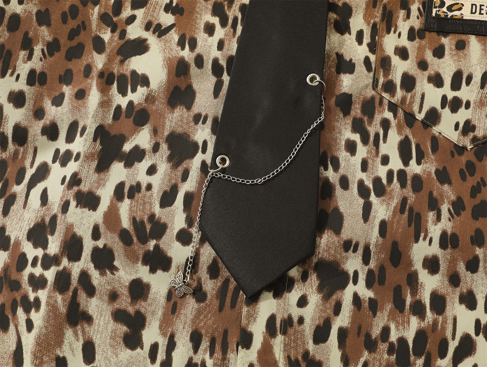 Vintage leopard print short sleeve shirt