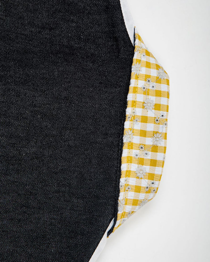 Distressed plaid short-sleeved shirt