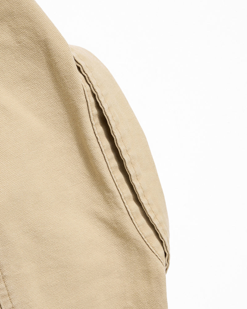 Distressed casual short-sleeved shirt
