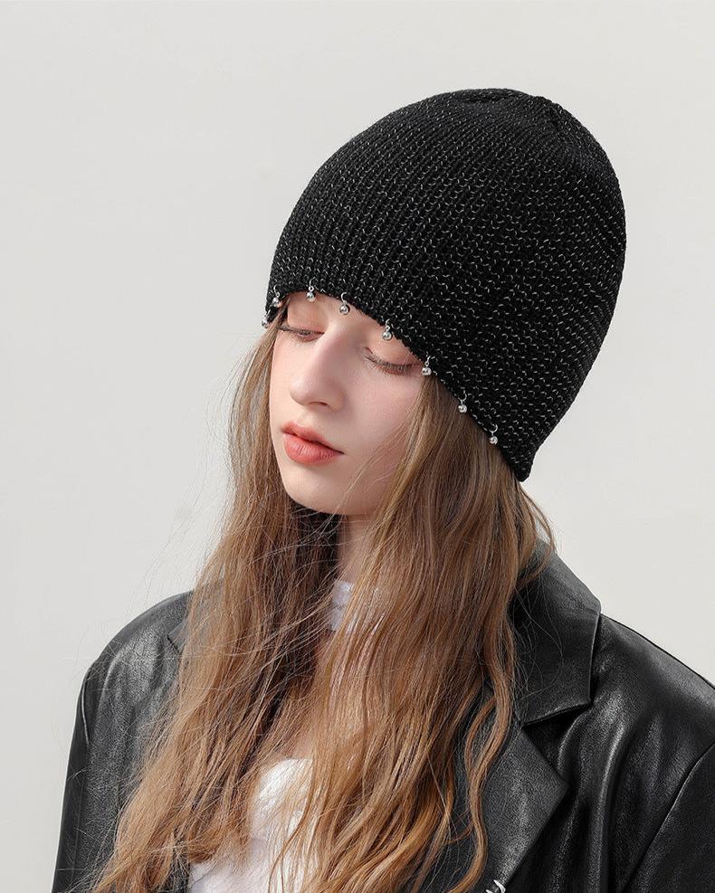Knitted beaded toe cap