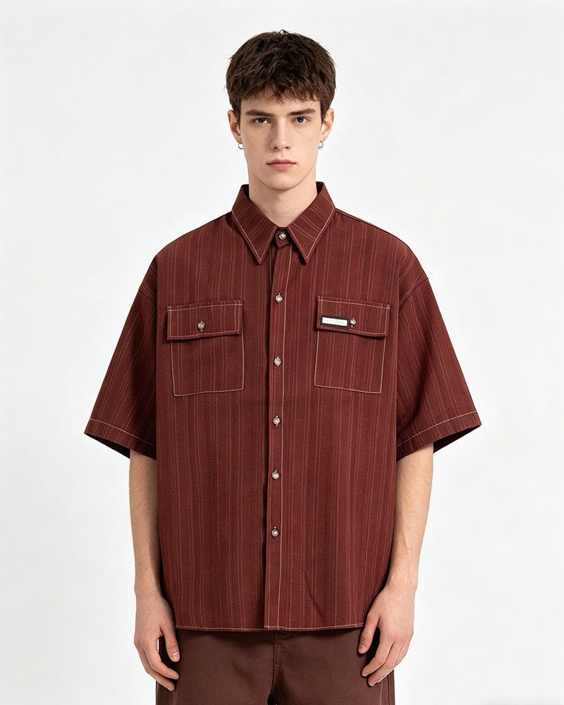 Casual striped short-sleeved shirt
