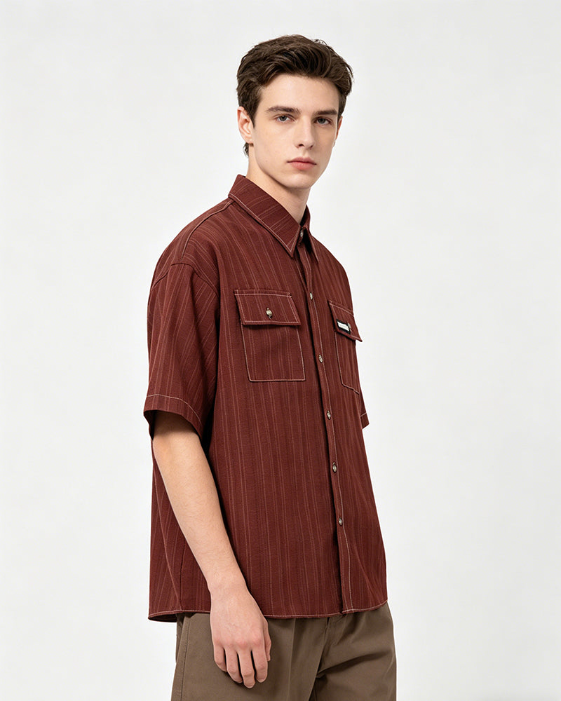 Casual striped short-sleeved shirt
