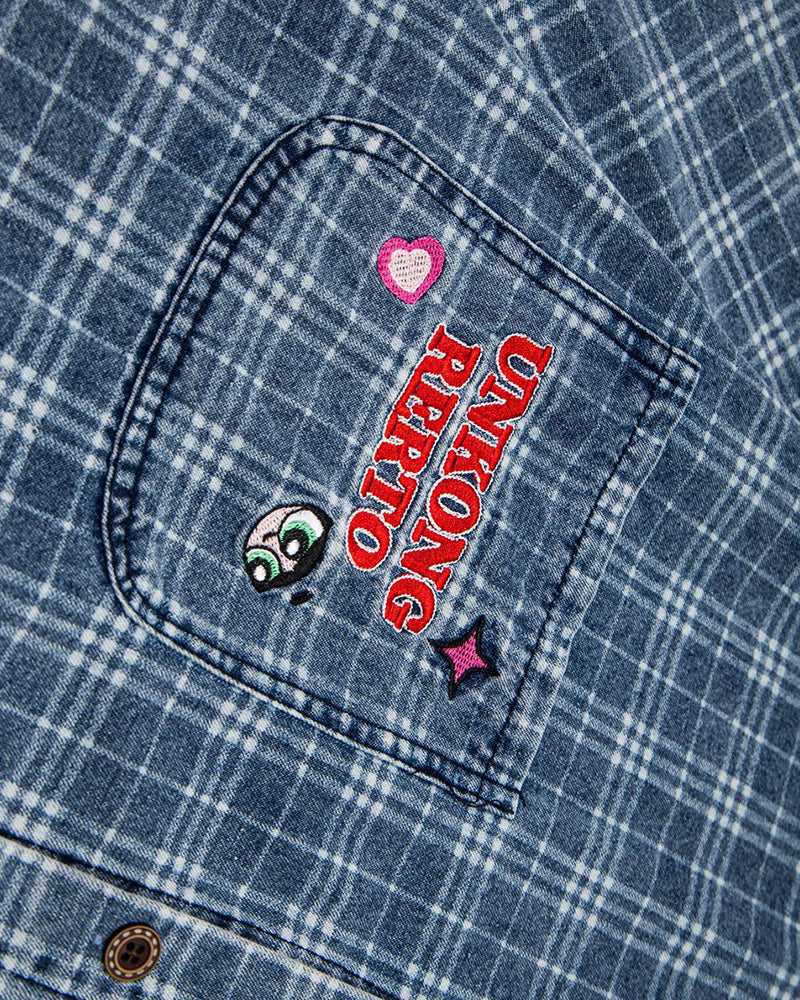 Embroidered plaid short-sleeved shirt