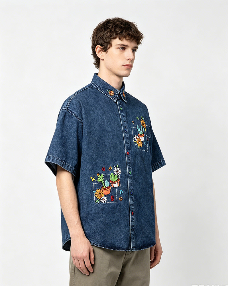 Floral short-sleeved shirt