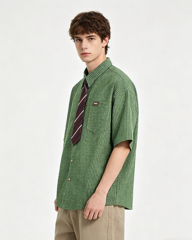 Retro versatile short-sleeved shirt