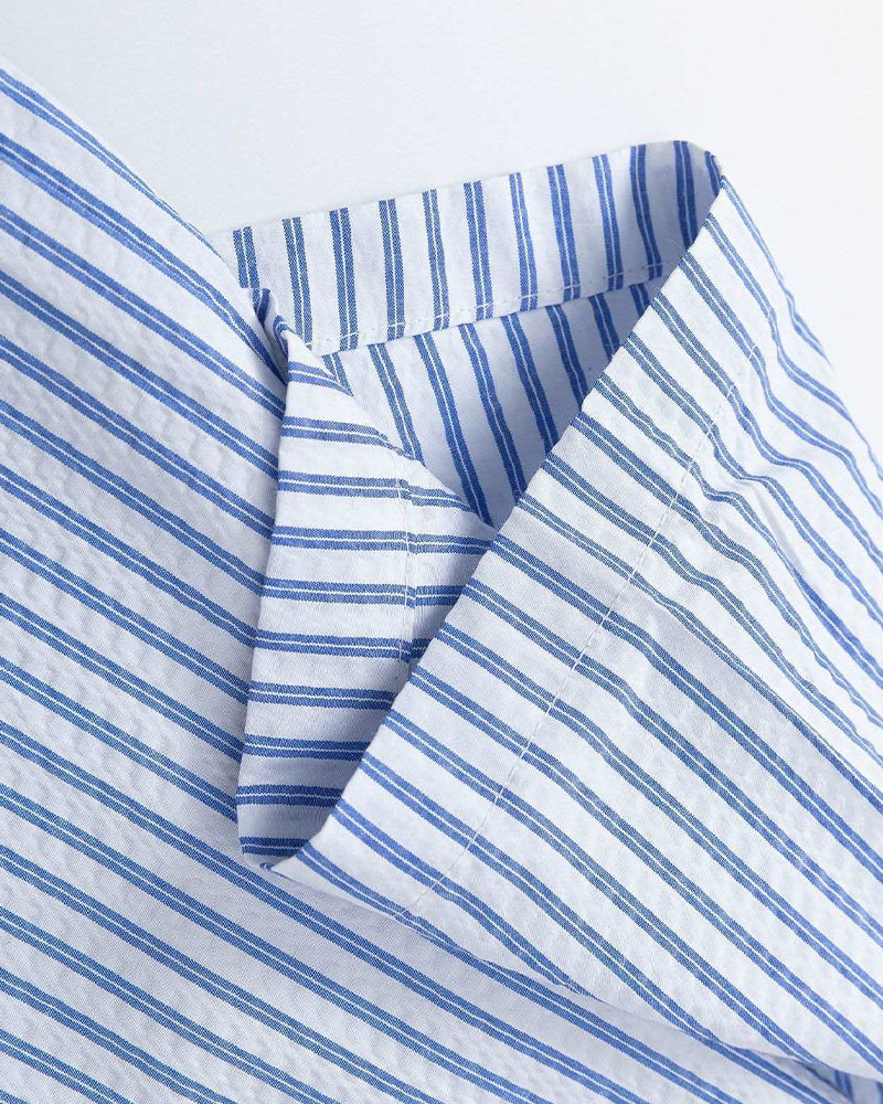 Striped shirt with vintage tie