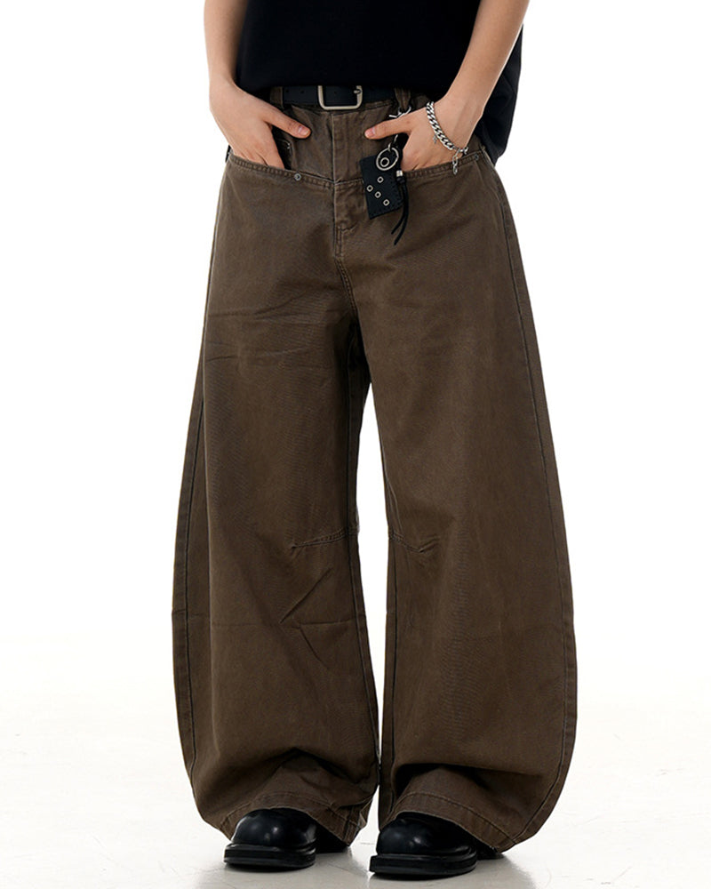 Casual distressed trousers