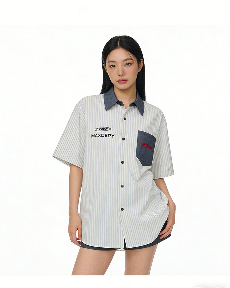 Vertical striped short-sleeved shirt