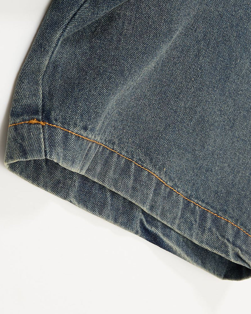 Distressed washed short-sleeved shirt