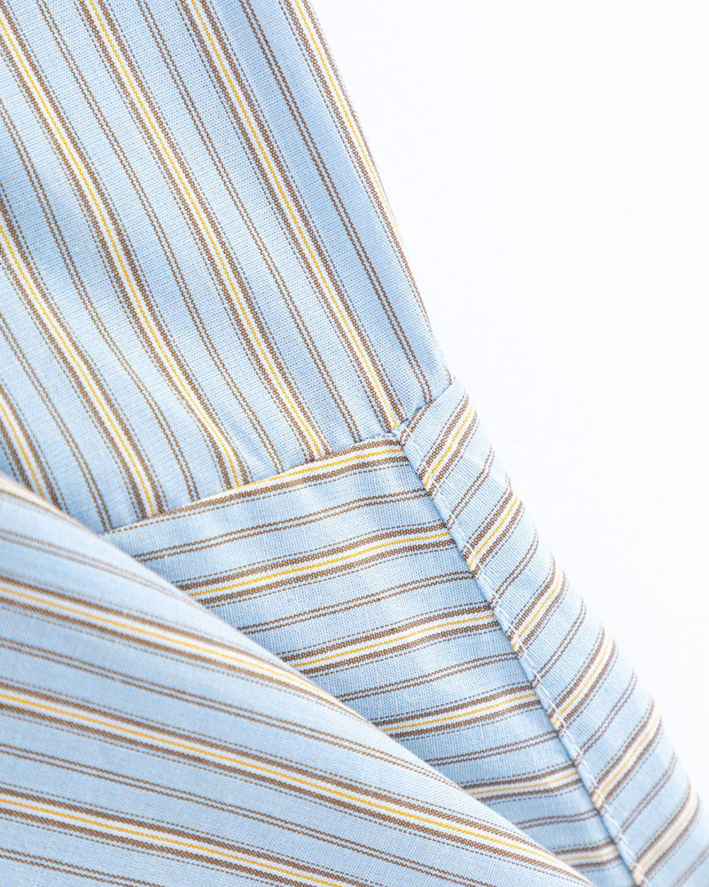 Simple striped short-sleeved shirt