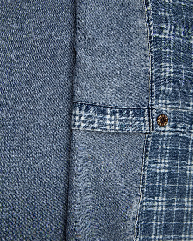 Embroidered plaid short-sleeved shirt