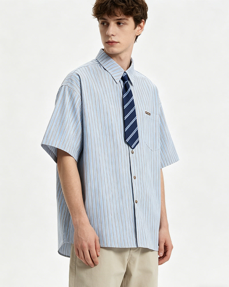 Simple striped short-sleeved shirt
