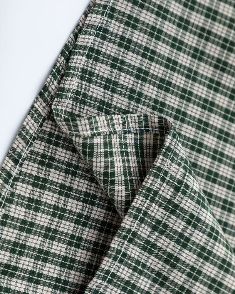 Simple plaid short-sleeved shirt