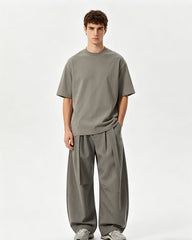 Relaxed Wide-Leg Jeans