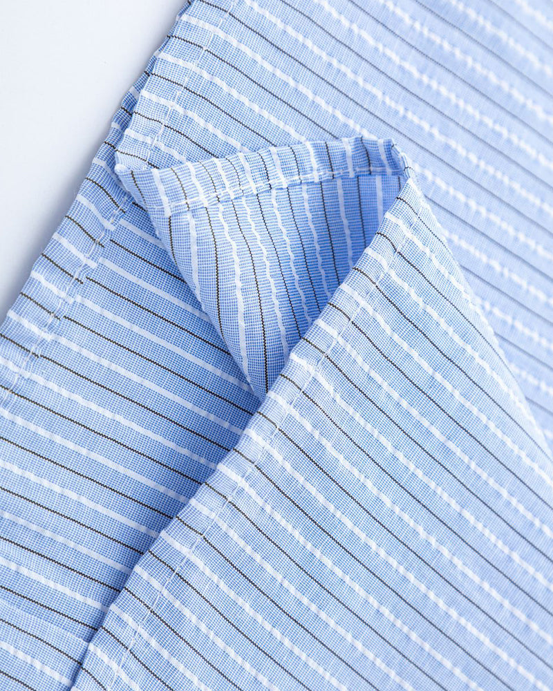 Casual loose short-sleeved shirt