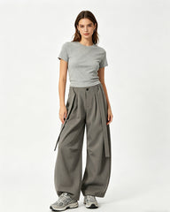 Relaxed Wide-Leg Jeans