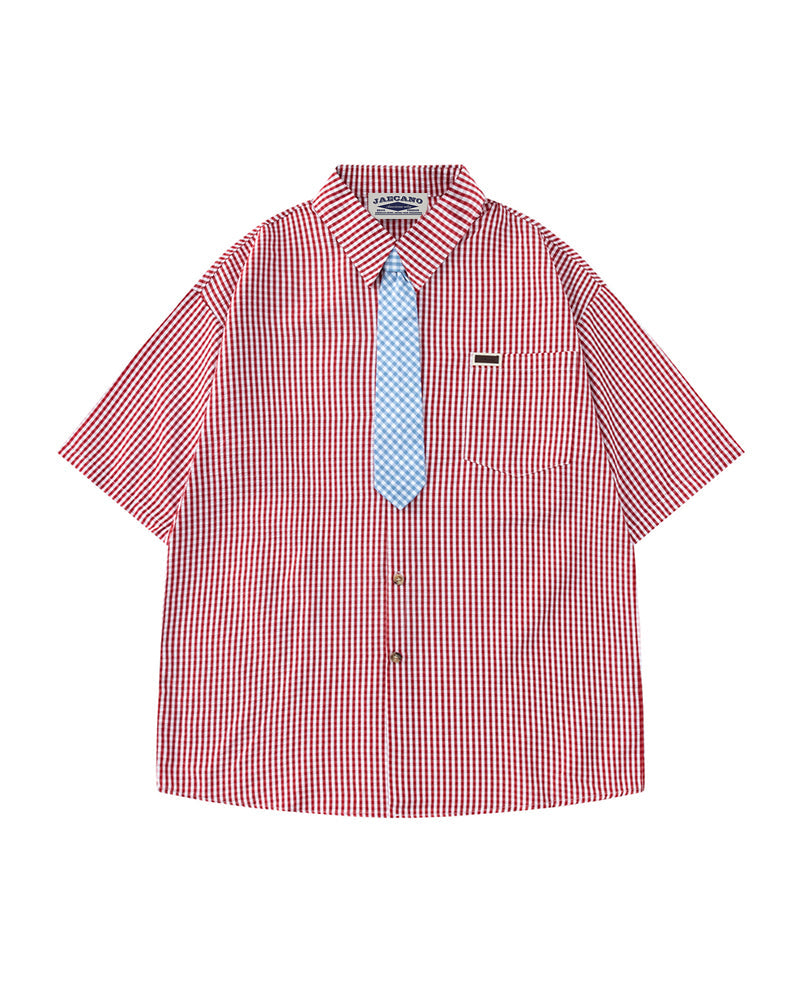 Plaid short-sleeved shirt