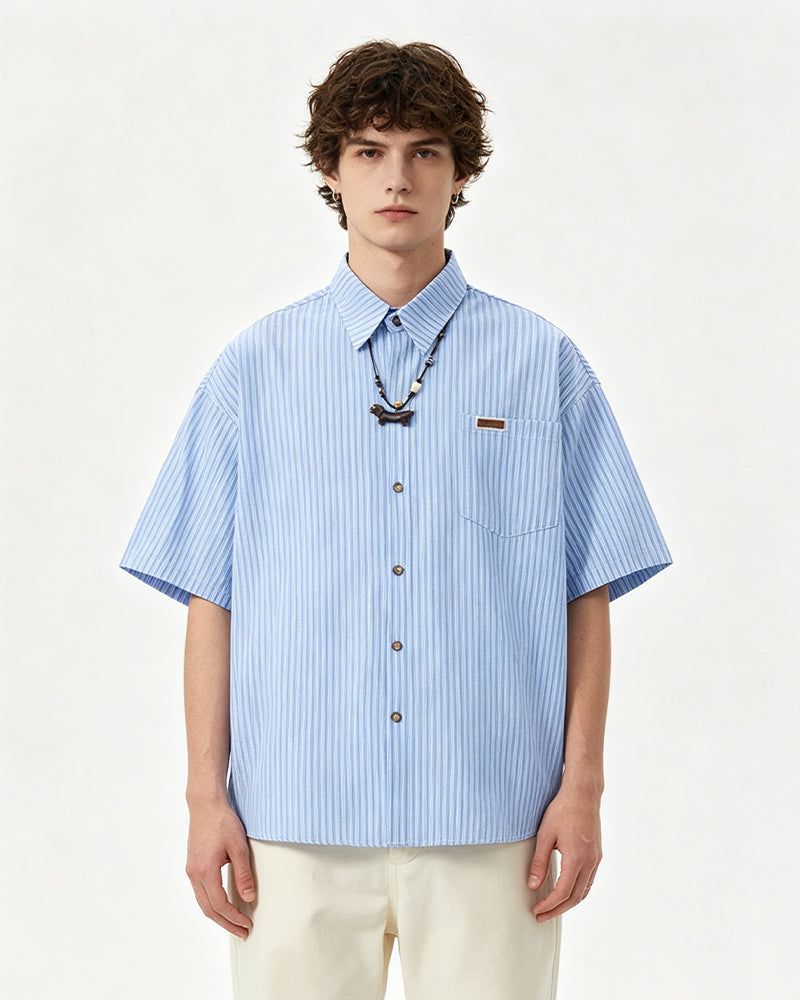Casual loose short-sleeved shirt