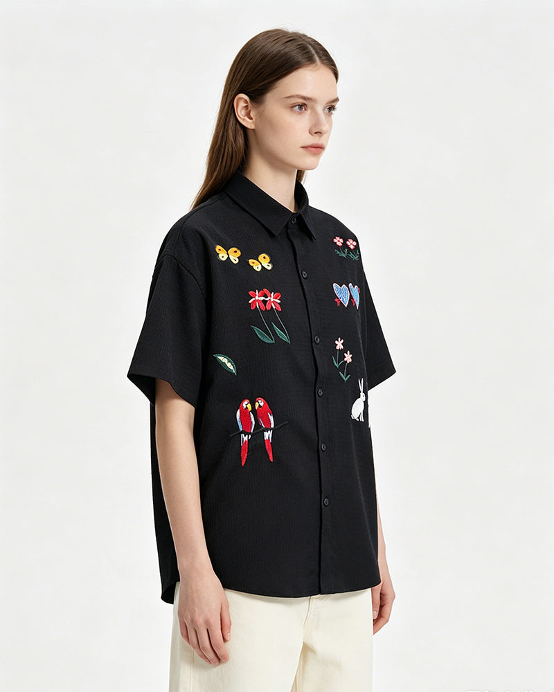 Colorful floral short-sleeved shirt