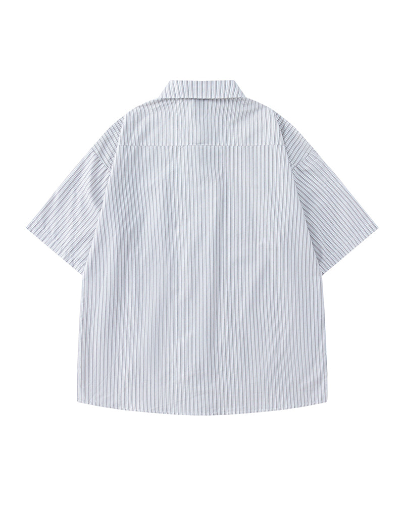 Simple striped short-sleeved shirt