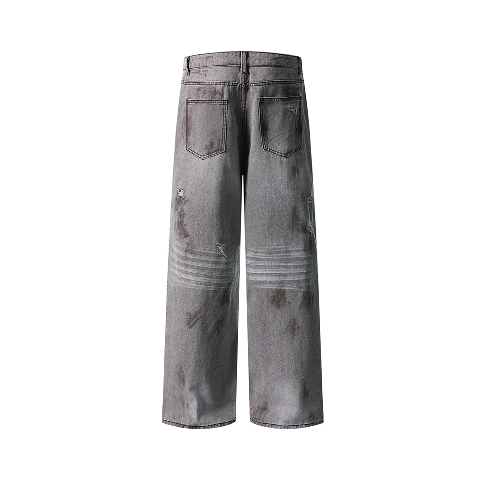 Distressed washed straight jeans