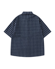 plaid short-sleeved shirt