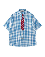 Casual plaid short-sleeved shirt