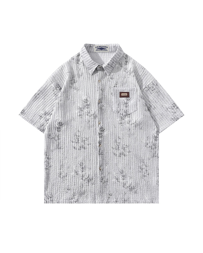 Casual short-sleeved shirt