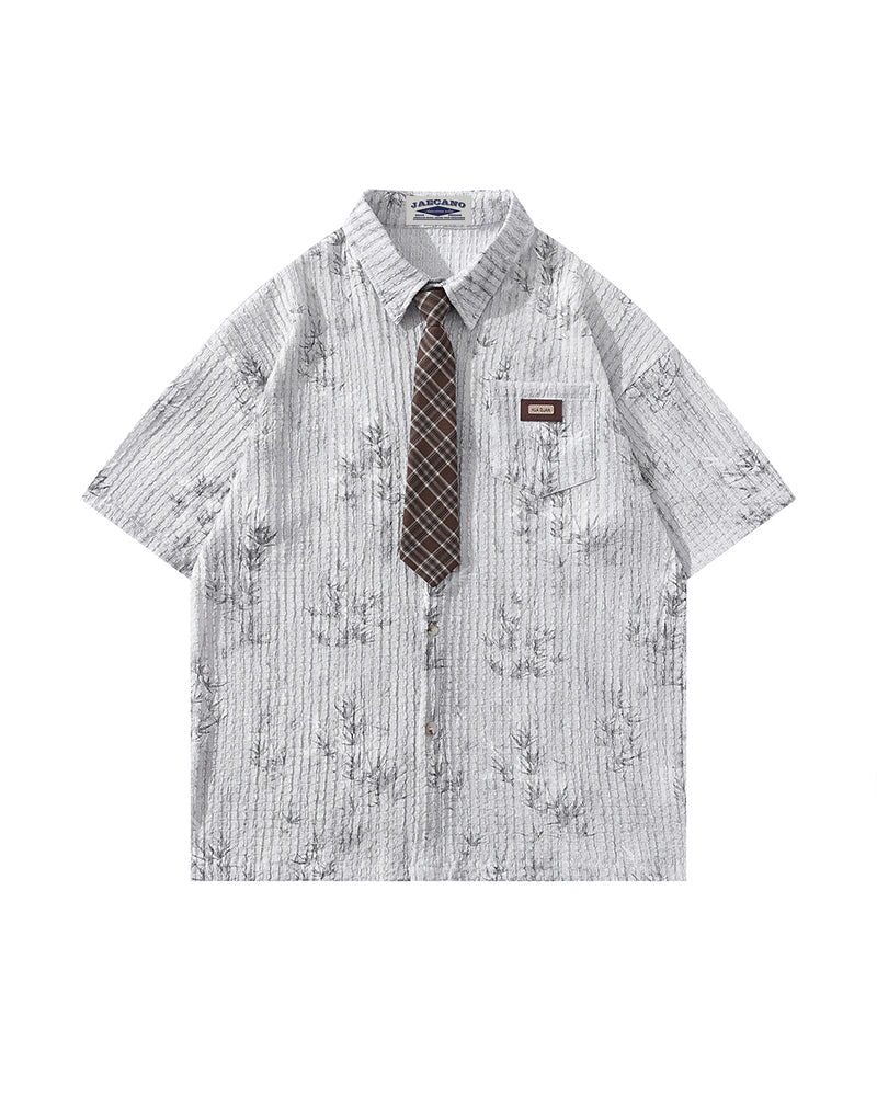 Casual short-sleeved shirt