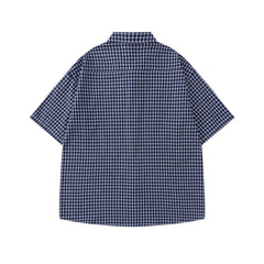 plaid short-sleeved shirt